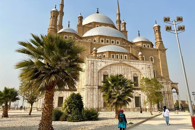 10 Days Tour Cairo & Aswan & Luxor - Day 2 on the clock: Giza pyramids, Sphinx, Saqqara step pyramid, and Memphis