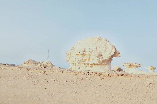 2-Day Shared Tour in White Desert from Cairo - Getting out of Cairo early, and why the drive is part of the deal
