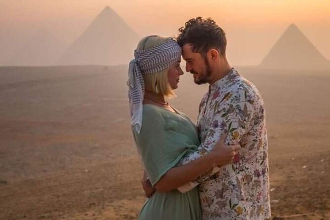 2 Days Inclusive Pyramids and City Tour with 2 Cairo Nights - Egyptian Museum morning: Tutankhamun treasures and the golden mask