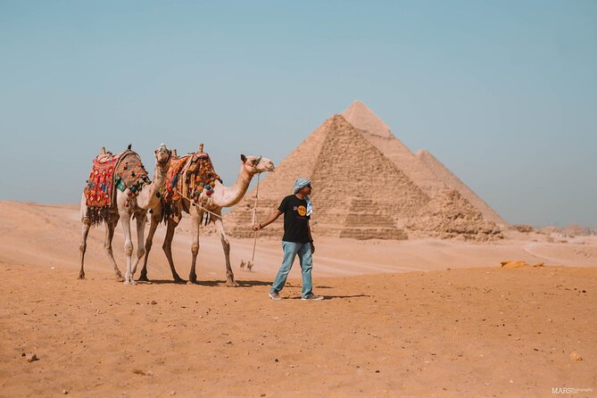 2 days private tour all inclusive, Cairo and Giza attractions - Day 1: Giza Pyramids and Saqqara’s Step Pyramid in One Flow