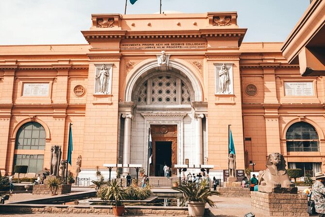 2-Days Private Tour in Pyramids, Museum, And Coptic In Cairo - How the 2 days flow from Giza to Coptic Cairo