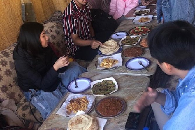 2 Days White Desert And Bahariya Oasis Tour - Day 2 start: sunrise breakfast, return drive, and Bahariya Oasis hot springs