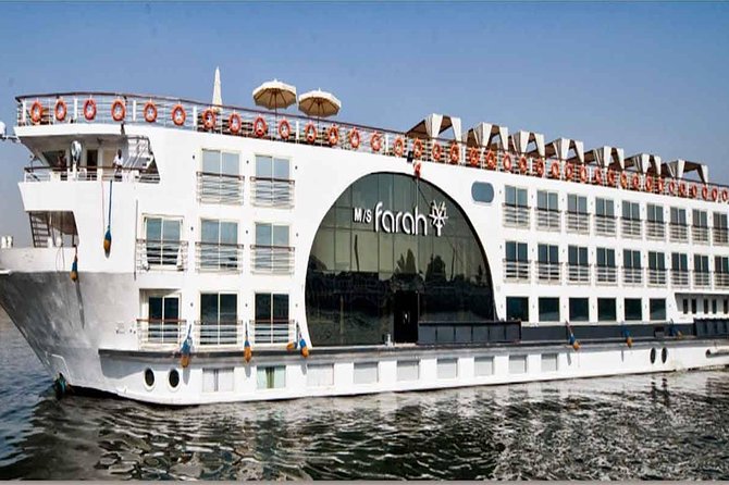 2-Hour Nile River Dinner Cruise From Cairo - Boarding time: setting expectations on the Nile ship
