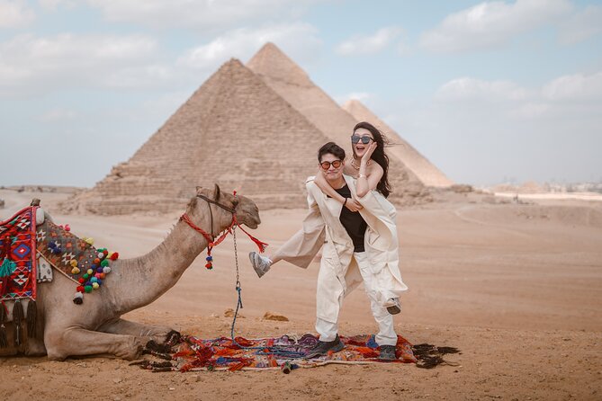 2 hrs Unique Photo session (PhotoShoot) at the Pyramids of Giza - Price and logistics: what is included, what is extra, and how to plan