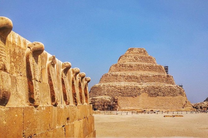 3-Days Private Guided Tour Package to Cairo, Giza and Alexandria - Kom el Shoqafa, Pompey’s pillar, Qaitbay Fort, and Bibliotheca Alexandrina
