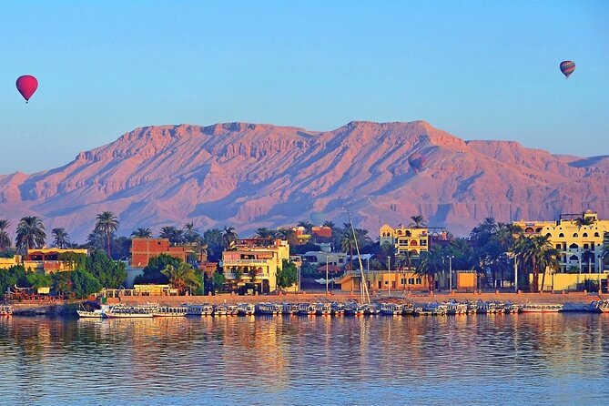 3 Nights Nile Cruise include hotair ballon, sound&light AbuSimbel - Abu Simbel by road: Ramses II’s temples are the whole point