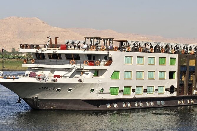 4-Day Luxury Nile Cruise from Aswan to Luxor with Private Guide - Day 4: Karnak’s Avenue of Sphinxes and the Hypostyle Room