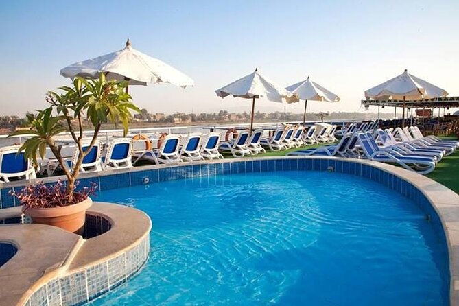 4 Days 3 Night Nile Cruise from Aswan with Abu Simbel and Balloon - Kom Ombo and Edfu: temples that fit naturally with sailing time