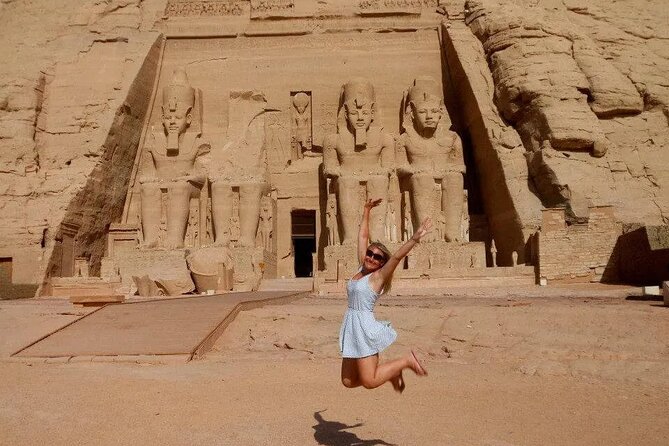 4 days 3 Nights Nile Cruise from Aswan to Luxor - Sohail Island Nubian village stop, a cultural side quest that stays optional