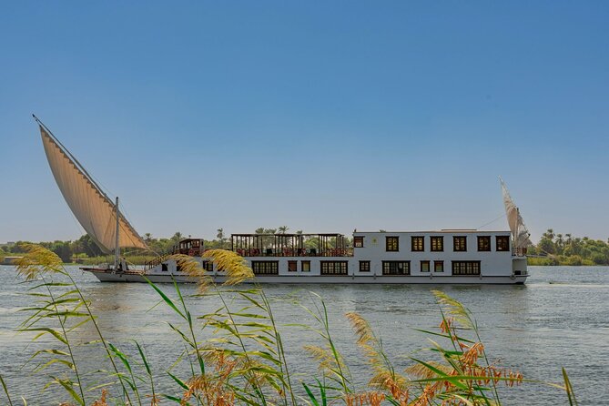 4 Days Dahabiya Nile Cruise from Aswan to Luxor with Sightseeing - Your Day 1: Philae Temple, then the Aswan High Dam