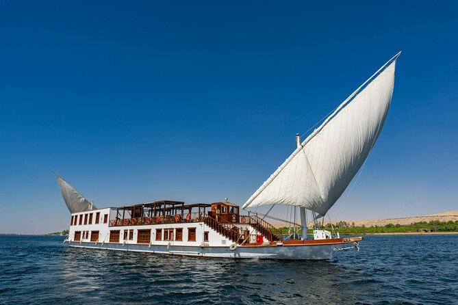 4 Days Dahabiya Nile Cruise from Aswan to Luxor with Sightseeing - Dahabiya comfort: what the boat adds to your history tour