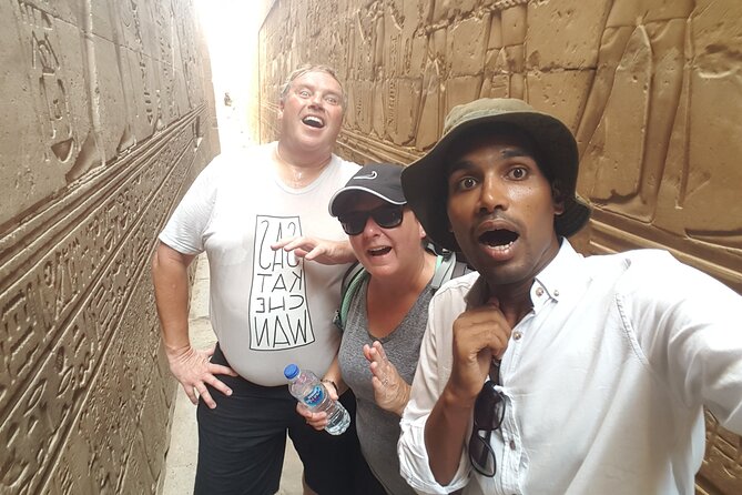 4 Days Nile Cruise from Aswan to Luxor - Abu simble & balloon - Day 3: Karnak and Luxor Temple, Ramses II in stone