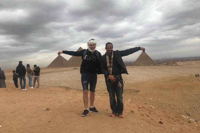 4 Hour Giza Pyramids & Sphinx Tour - Sphinx in the first circuit, then Sphinx again for the best time