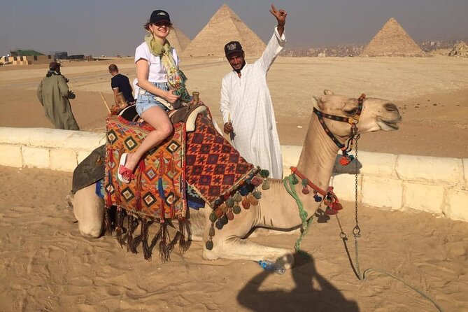 4-Hours Private Giza Pyramids,sphinx,Lunch,Camel & Inside Pyramid - Hotel pickup and transfers from Cairo or Giza