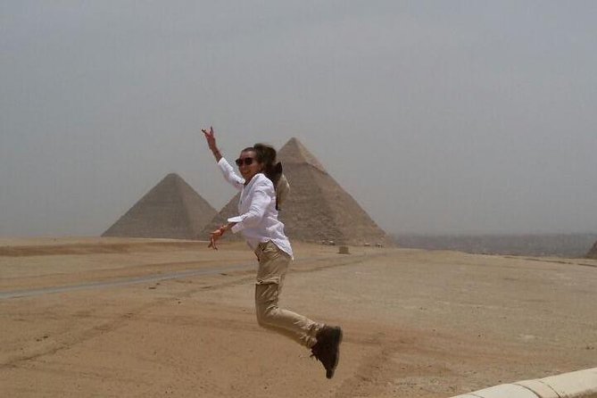 8-Hour Private Tour to the Pyramids of Giza and Saqqara from Cairo - Why Giza plus Saqqara makes sense in 8 hours