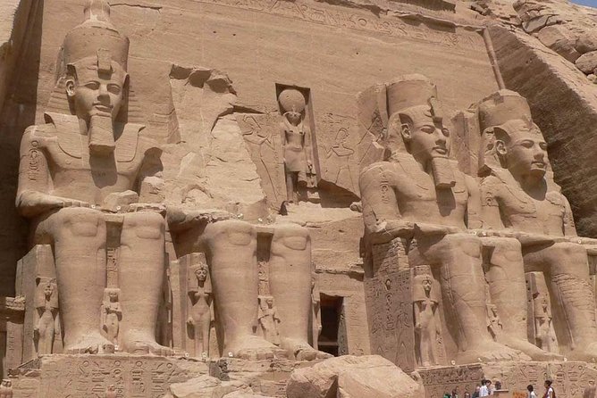 9 Days Private Guided Tour Treasures of Egypt Cairo & Nile Cruise & Abu Simbel - Airport arrival in Cairo, then straight to real time