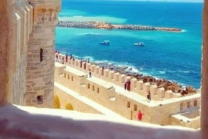 Alexandria day trip From Cairo with lunch - Lunch in Alexandria: the included break you will appreciate