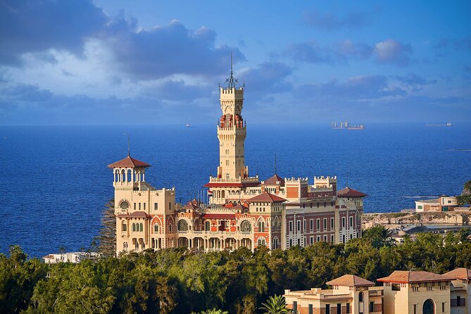 Alexandria Private Day Tour From Cairo - Kom el Shoqafa Catacombs: Underground Roman-Egyptian Theater