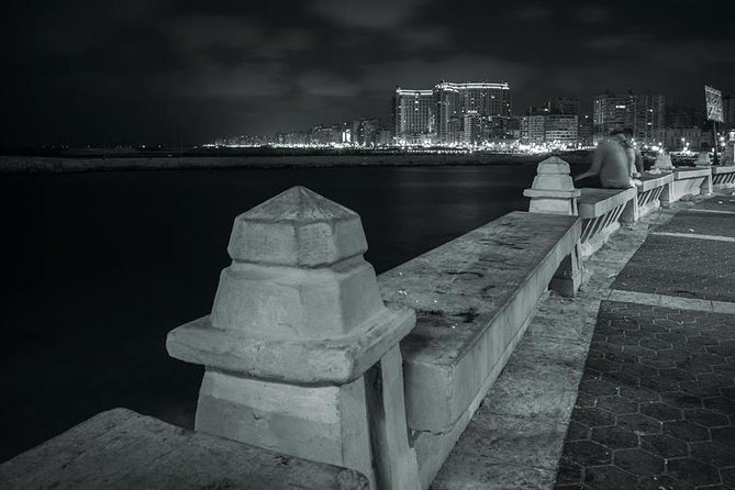 Alexandria Walking Tour-Walk Like Egyptian - The synagogue stop: Italian-built marble columns and a bigger-than-you-expect-500-years feeling