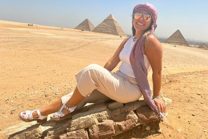 All inclusive Private Tour Giza Pyramids Sphinx ,Camel Ride and Lunch - Lunch koshary and bazaar browsing the guided way