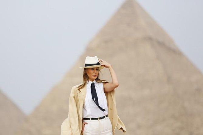 All Inclusive Private Trip to Giza Pyramids,sphinx , Camel ride - Valley Temple Funerary Complex: Where the Story Gets Specific