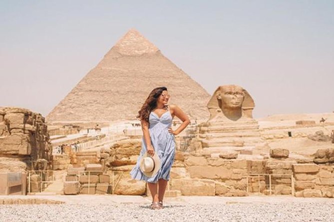 ALL inclusive Tour to Giza Pyramids Sakkara from Alexandria Port - Lunch at a VIP restaurant, plus bottled water for the long haul
