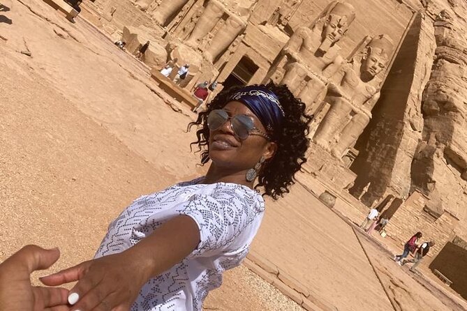 Amazing 2 Nights Nile Cruise From Aswan To Luxor including Tours and Abu Simbel - Day 2: Edfu by horse carriage, sundeck time, and sailing to Luxor
