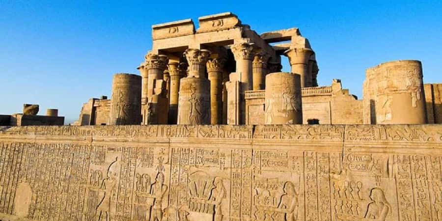 Aswan: Kom Ombo Day Tour with Luxor Transfer - Who this tour fits best, and who should rethink it