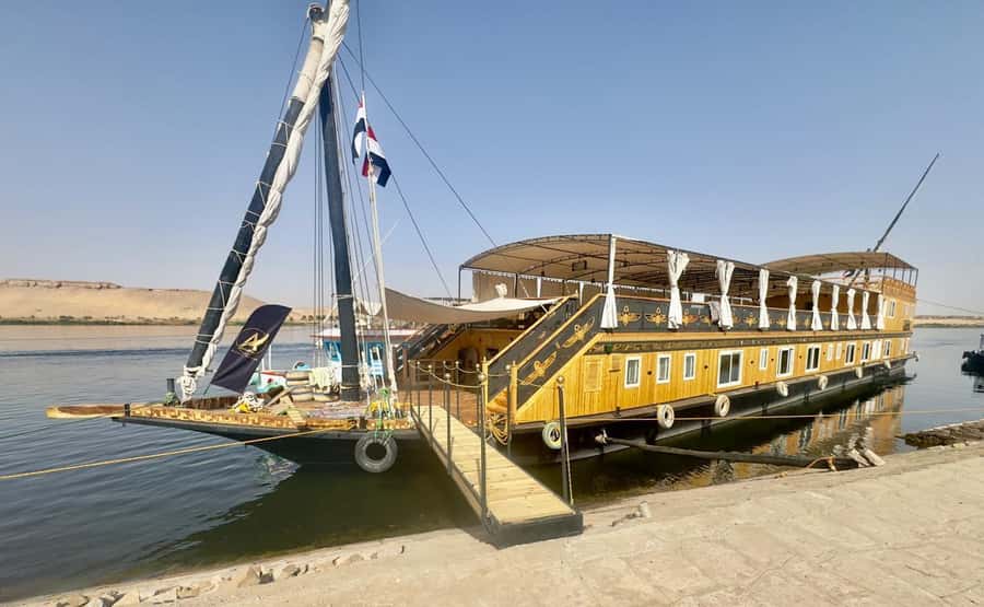 Aswan to Luxor: 4-Day Luxury Dahabiya Nile Cruise Adventure - Key highlights I’d center in your planning