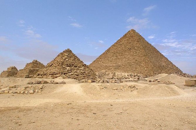 Best Private Giza Pyramids,Sphinx, New Grand Egyptian Museum - Panoramic Photo Time and the Great Sphinx Stop