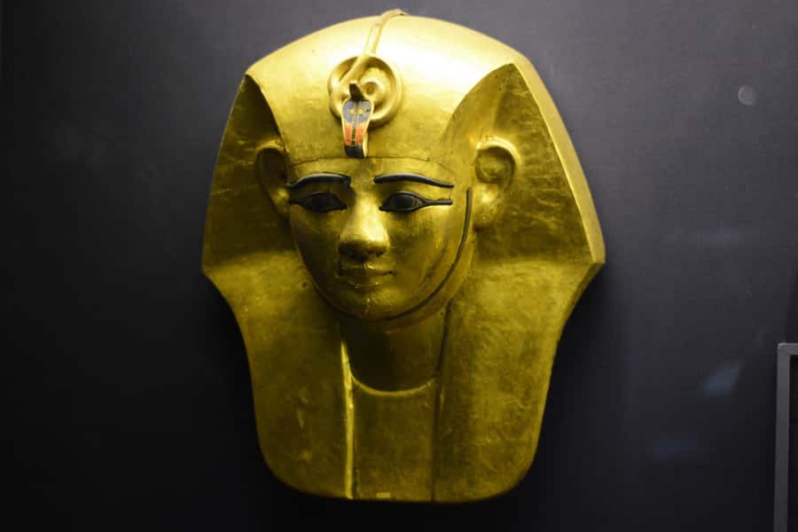 Cairo: 2-Day Pyramid, Museum, Bazaar Private Tour - Felucca on the Nile, A 1-Hour Reset for Your Brain