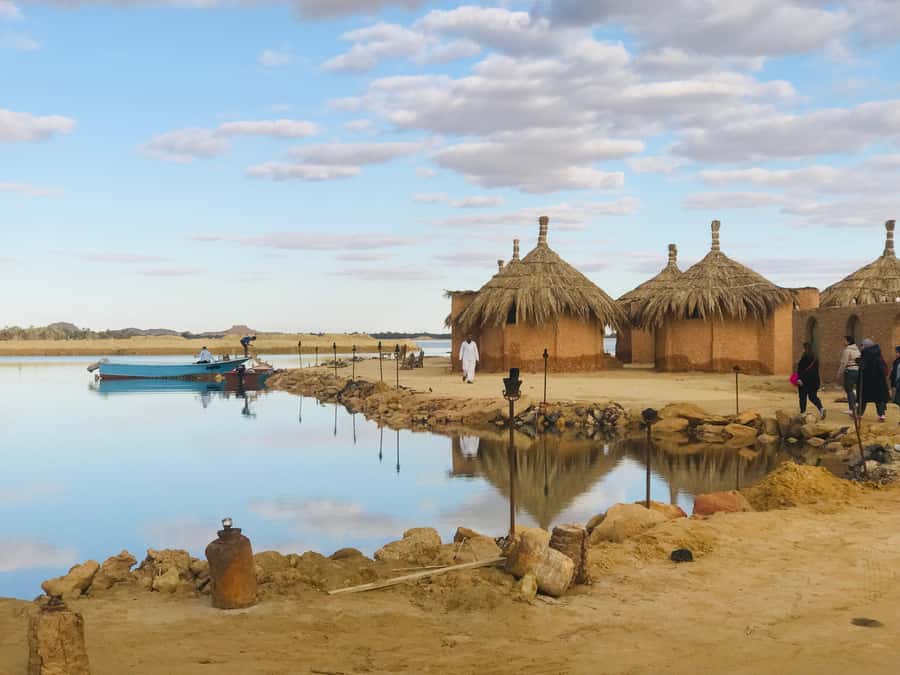 Cairo: 3-Day Siwa Oasis Tour, Safari, Camp & Historical Site - Desert safari across the Great Sand Sea, sunset and sandboarding