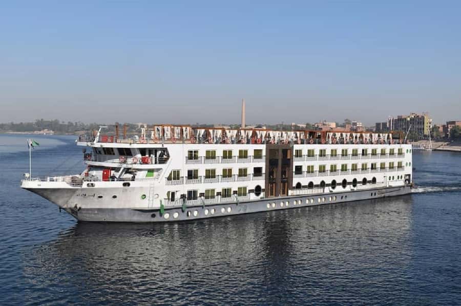 Cairo: 6-Day Egypt Tour with Flights and Nile Cruise - When Things Go Off Plan, How Much Will It Bug You?
