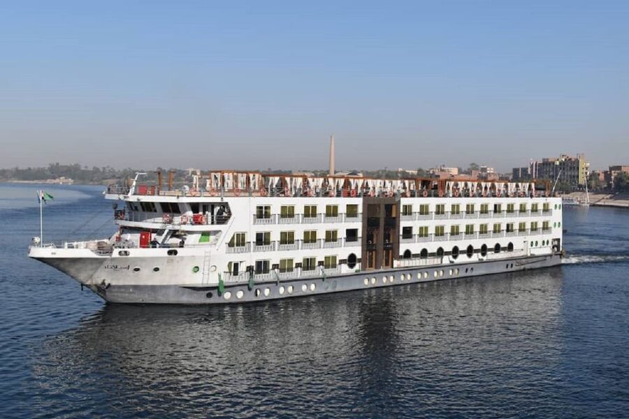 Cairo: 6-Day Egypt Tour with Flights and Nile Cruise - Guide Quality Can Vary, But the System Helps