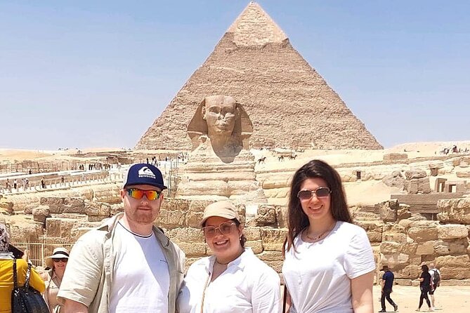Cairo 8 Hour Private Tour Giza Pyramids, Egyptian Museum & Bazaar - Great Pyramid of Cheops and the Other Two Pyramids
