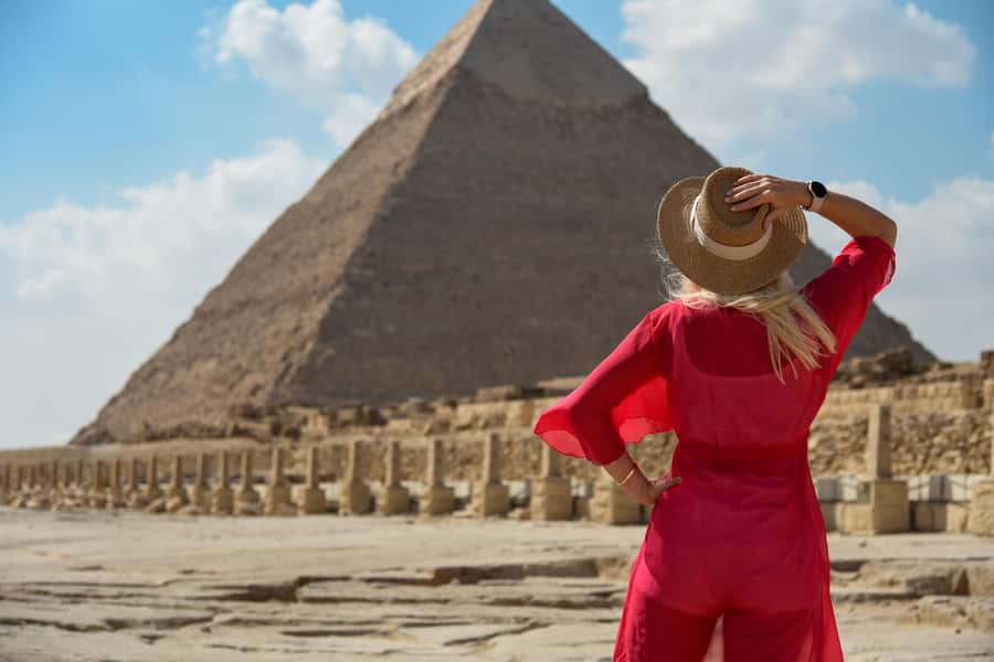 Cairo: 9-day Egypt Private Tour with Flights and Nile Cruise - Pyramids of Giza and the Egyptian Museum, big names first