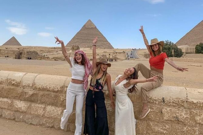 Cairo By Big Bus full day From Hurghada (Pyramids-sphinx-Egyptian Museum-Lunch) - Giza plateau timing: pyramids first, then Sphinx