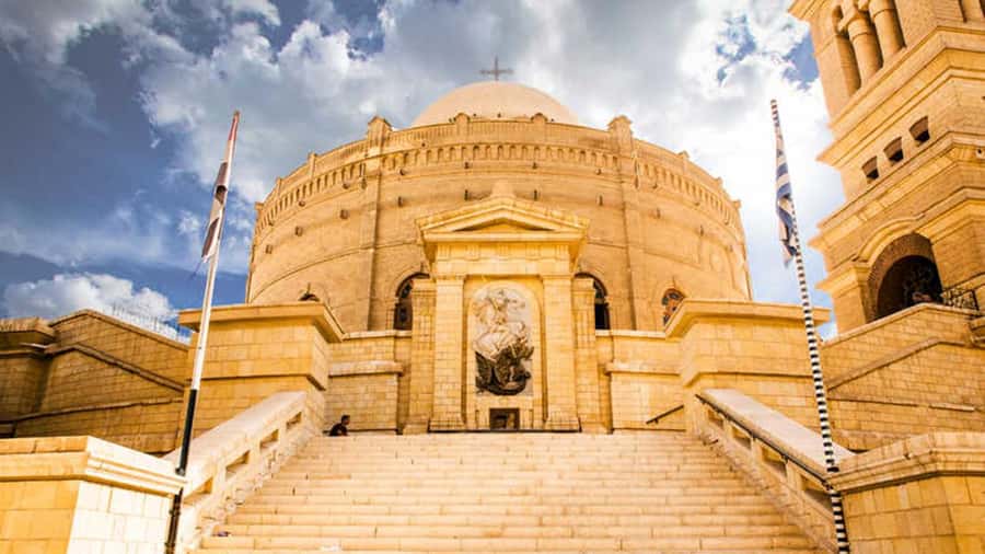 Cairo: Coptic Cairo, Cave Church & Felucca Private Day Tour - Moqattam Mountain cave churches: St Simon the Tanner and the scale factor