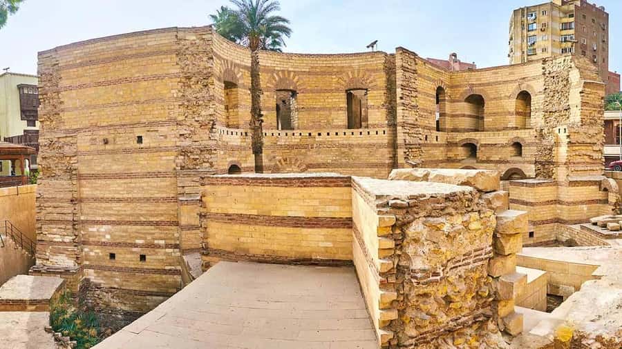 Cairo: Coptic Cairo & Cave Church of St. Simon Private Tour. - Abu Serga Church: Where the Story Starts in the Fort of Babylon Area
