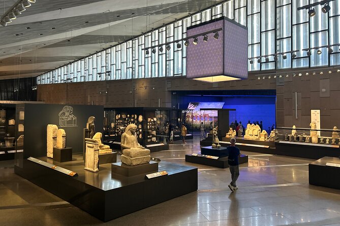 Cairo Day Tour: Grand Egyptian Museum, Giza Pyramids & Sphinx - Great Sphinx and Valley Temple of Khafre: More Than a Photo Stop