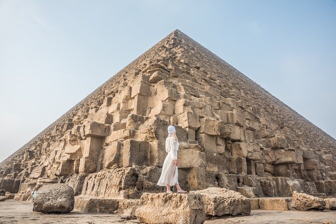 Cairo Day Tour: Grand Egyptian Museum, Giza Pyramids & Sphinx - Lunch in Giza: How to Fuel Up Without Losing Your Day