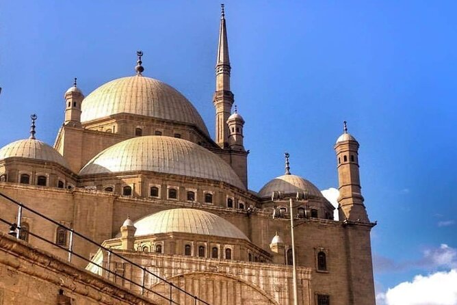Cairo Day Tour to Egyptian Museum, Citadel and Khan Khalili Bazaar - Hotel pickup at 8:00 am, and how the day stays organized
