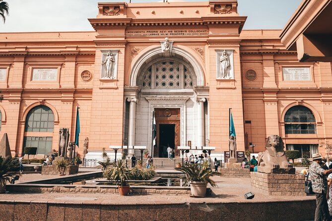 Cairo Day Tour to Egyptian Museum, Citadel and Khan Khalili Bazaar - Lunch break and the rhythm of this 6-hour day