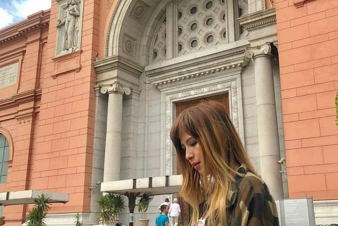 Cairo Day Tour to Egyptian Museum, Citadel and Khan Khalili Bazaar - Stop 1, Egyptian Museum: plan for the scale of 250,000 artifacts