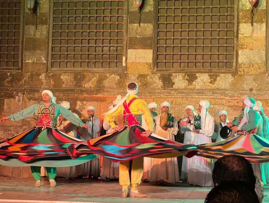 Cairo: Egyptian Heritage Tanoura Dancing Troupe Show - Quick hits before you go