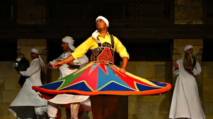 Cairo: Egyptian Heritage Tanoura Dancing Troupe Show - Timing, comfort, and what to pack for an evening show