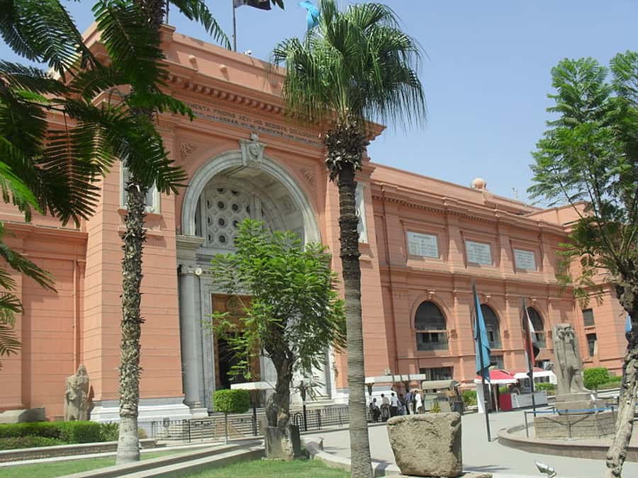Cairo: Egyptian Museum 4-Hour Private Tour with Transfer - Egyptologist guide: the difference between seeing and understanding