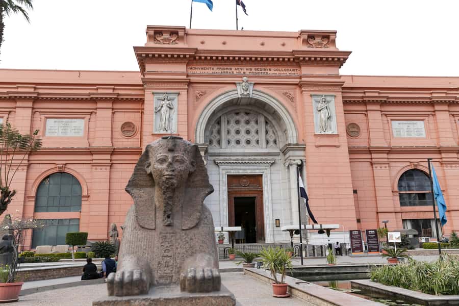 Cairo: Egyptian Museum 4-Hour Private Tour with Transfer - Should you book this Egyptian Museum private tour with transfer?