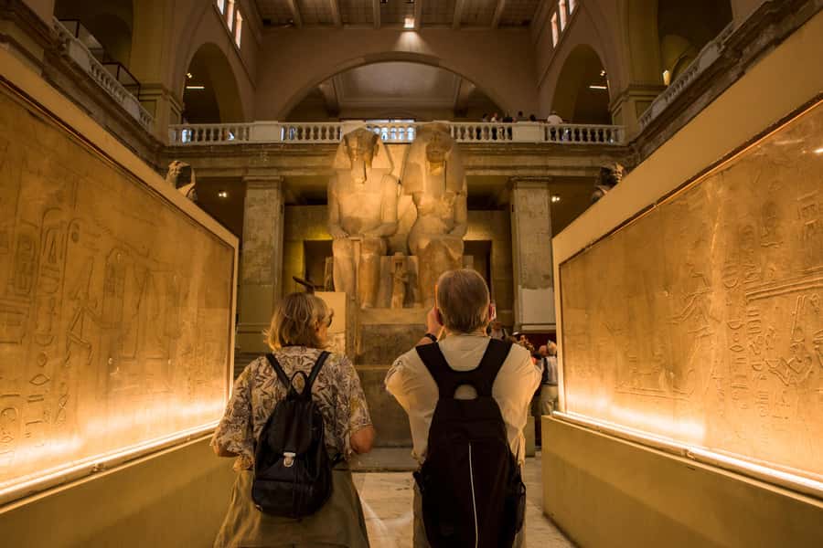 Cairo: Egyptian Museum, Pyramids & Bazaar Tour - Khan el-Khalili Bazaar: Antiques, Jewelry, and How to Shop Smart