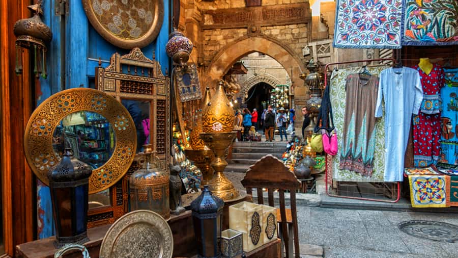 Cairo: El-Moez Street, Cairo Tower, and El-Fishawy Café - FAQ
